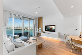 The Grand Creek Harbour LUXury stay wSkyline view